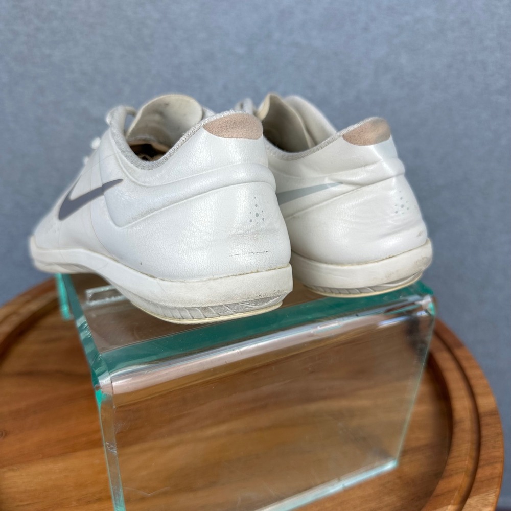 Nike Studio Trainer 2 White Metallic Silver Womens 7.5 616057-100 Gym Shoes - Picture 5 of 9